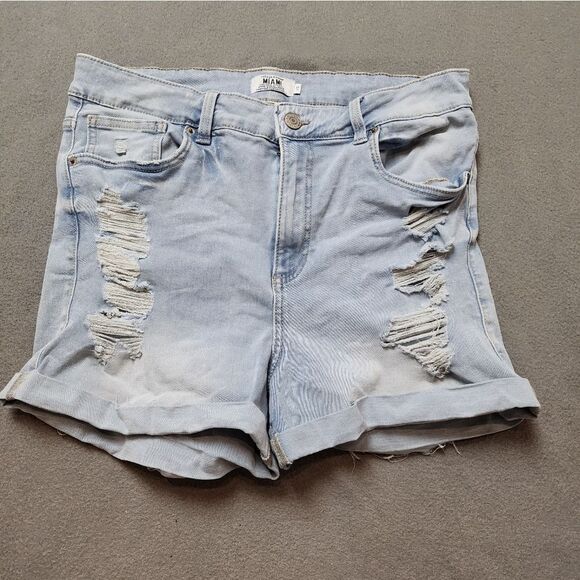 Refuge Miami High Rise Denim Short Distressed Light Wash - Picture 1 of 7